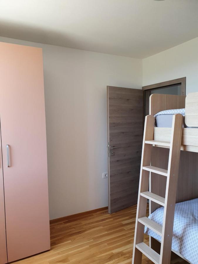 Apartma Zdenko إيزولا المظهر الخارجي الصورة