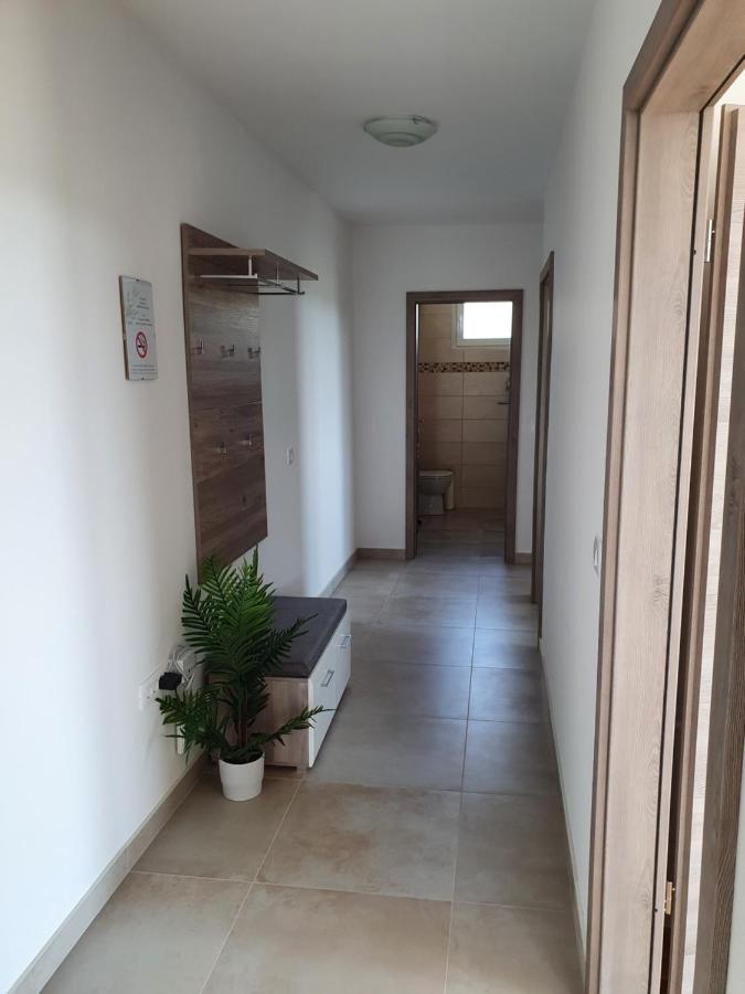 Apartma Zdenko إيزولا المظهر الخارجي الصورة
